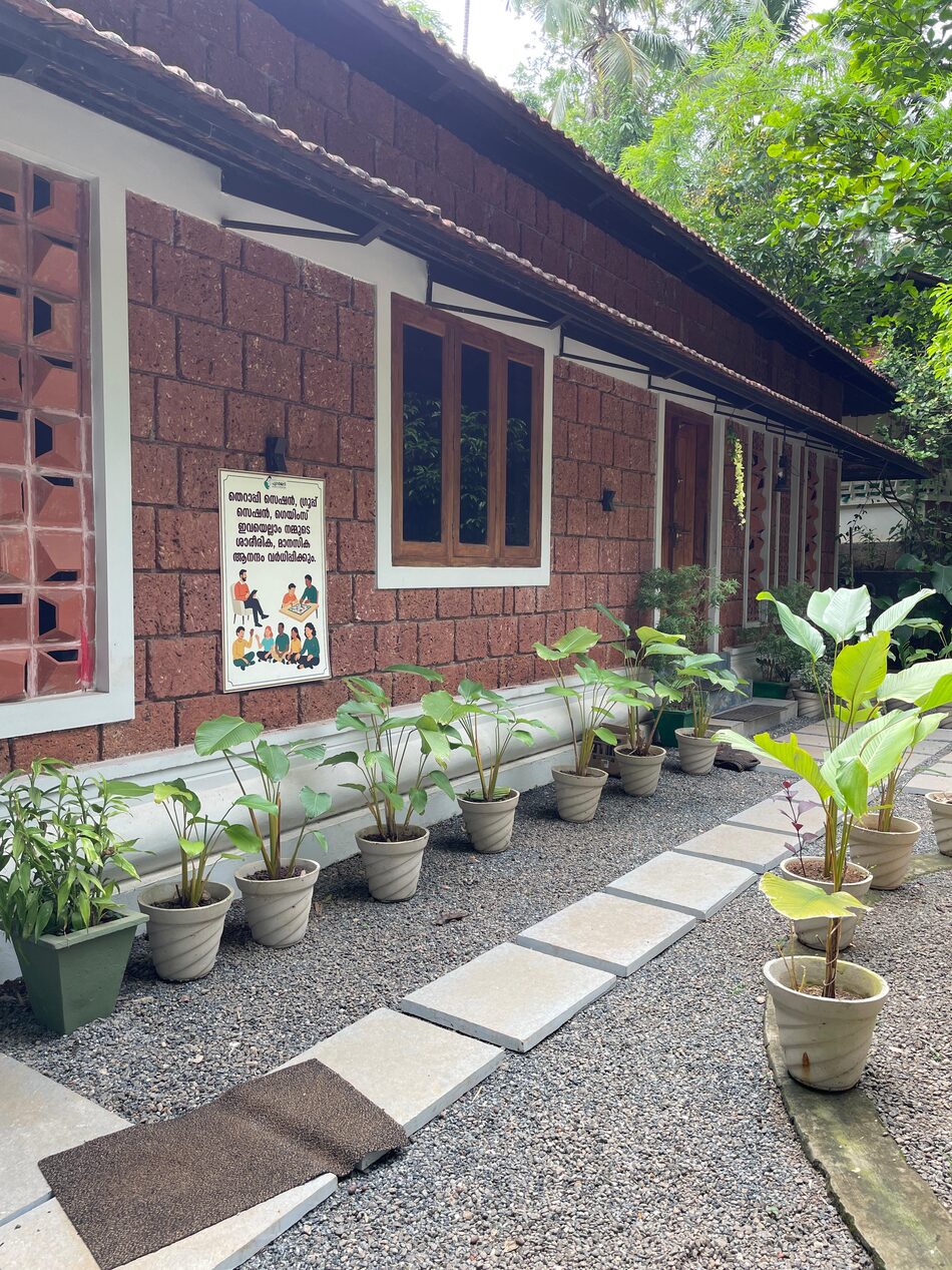 Walkway past therapy and group session signage